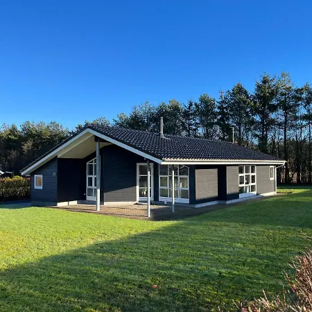 Ferieby -torpet 20 Holiday home Hovborg